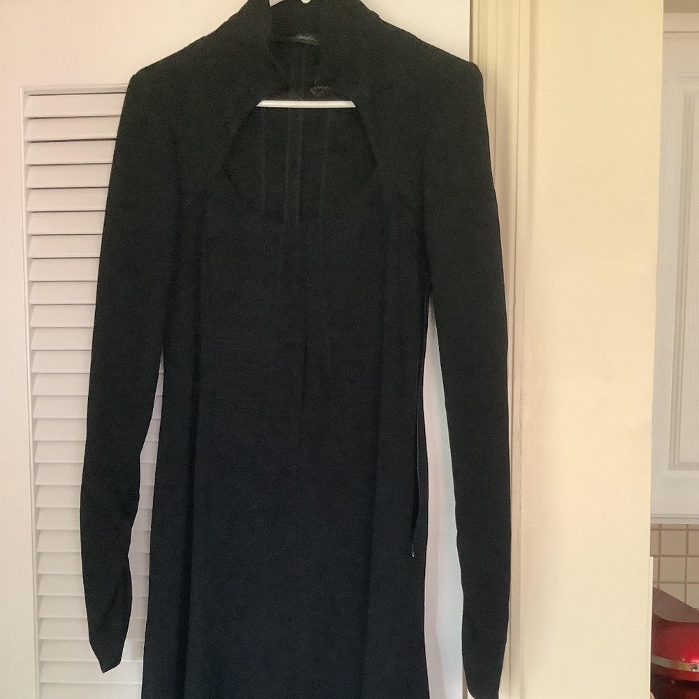 Very trendy black dress